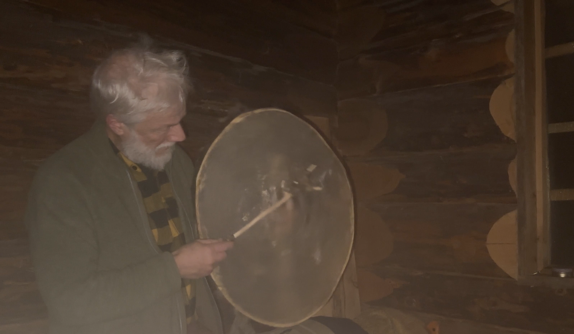 Design 7: Kannuksen valmistuminen – The Drum